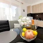 Sunny Corner Apartmán Tribalj
