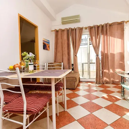 Sunny Corner Appartement Tribalj