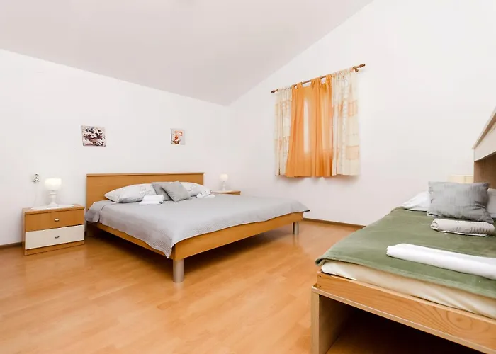 Apartman Sunny Corner Tribunj (Sibenik-Knin)