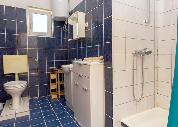 Sunny Corner Apartman *